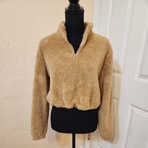 Fuzzy Teddy Cropped Sweater Size Small (Forever 21)